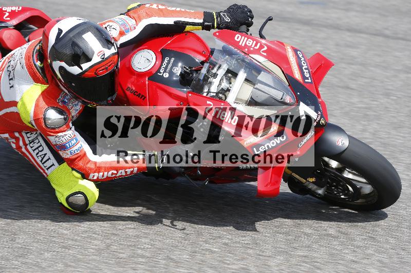 /27 12.06.2025 Ducati Schweiz Trackday Warmup  ADR/gruen-vert/1